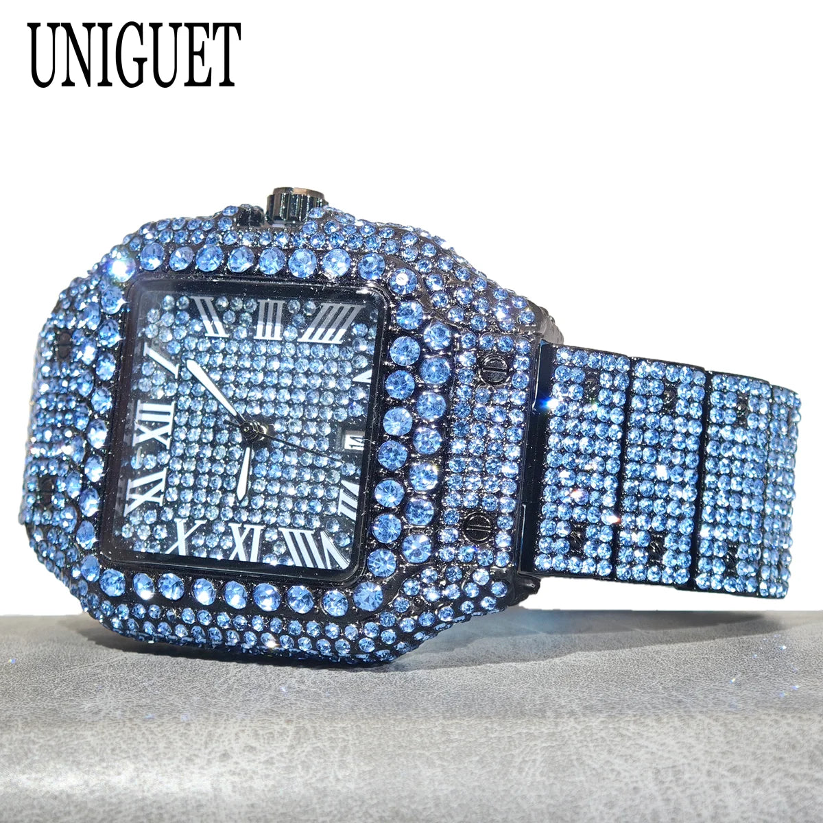 UNIGUET Blue Diamond Watch ｜ユニゲット ブルー ダイヤモンド
